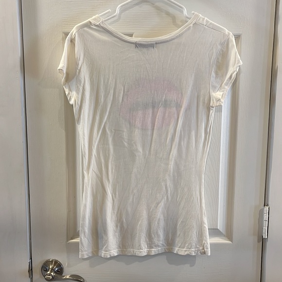 Lips tshirt - Picture 3 of 3